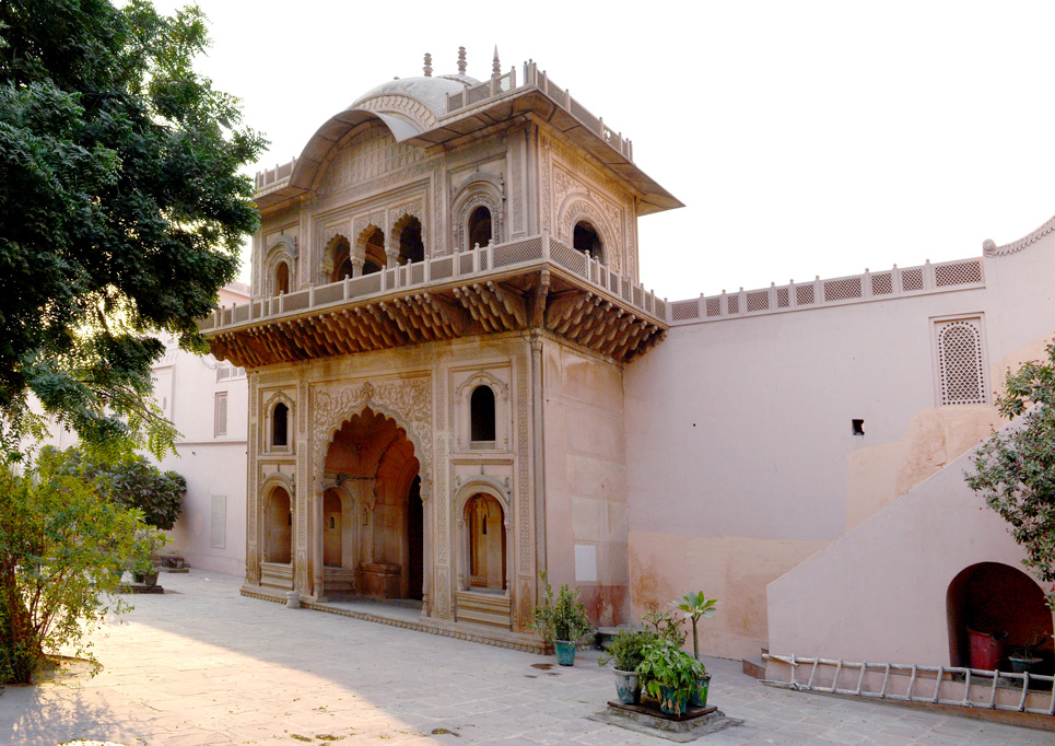 Raja Nahar Singh Palace