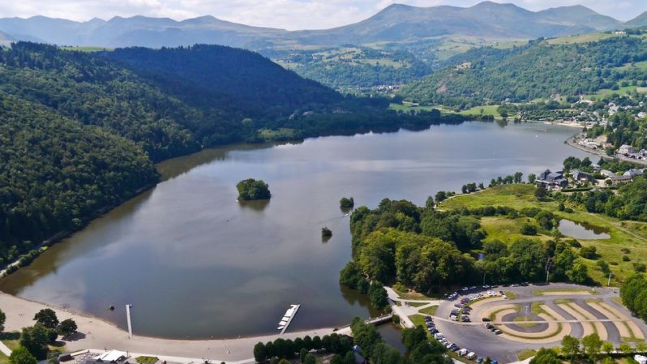 Le Lac Chambon