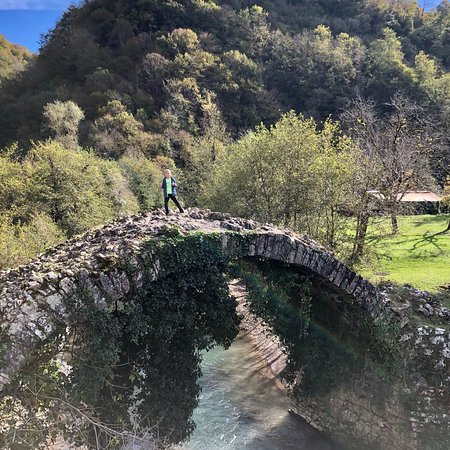 Besleti Bridge