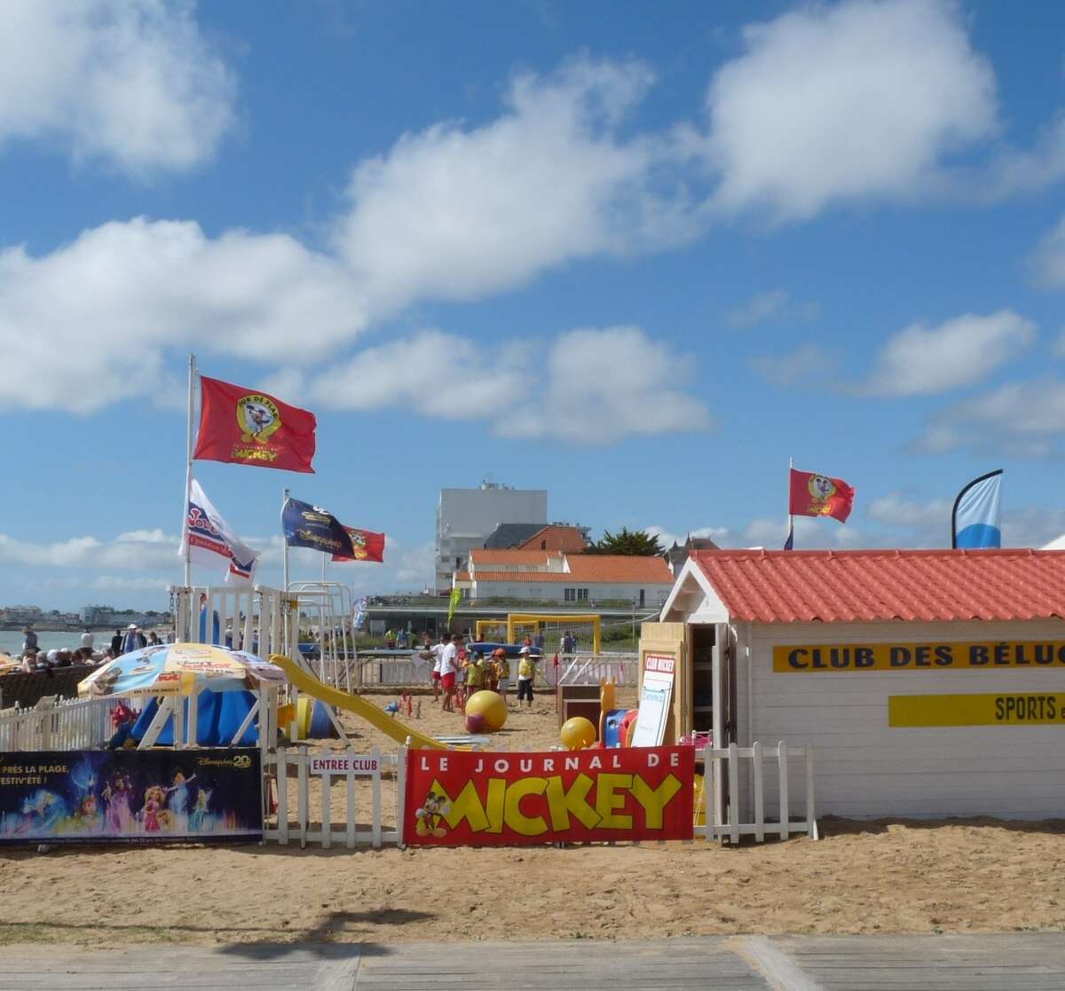 Club de plage Mickey-Belugas