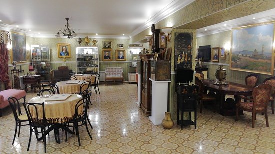Museum-gallery of Leo Bardamov