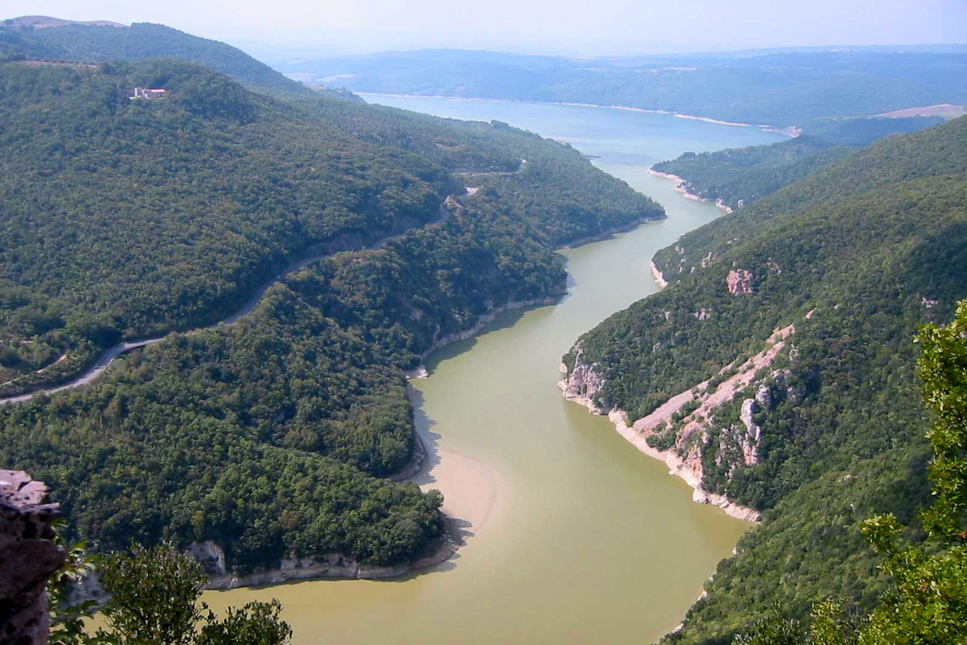 Lago di Corbara