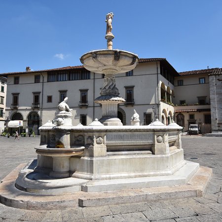 Fontana del Pescatorello