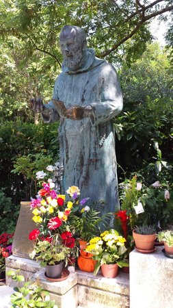Monumento a Padre Pio