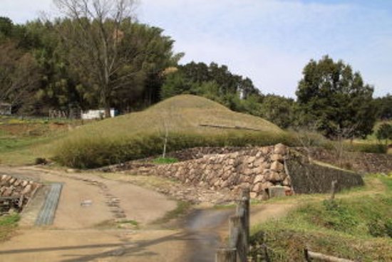 Marco Mountain Burial Mounds