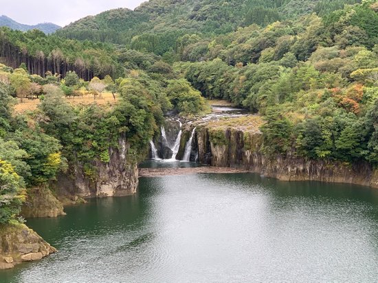 Mamako Falls