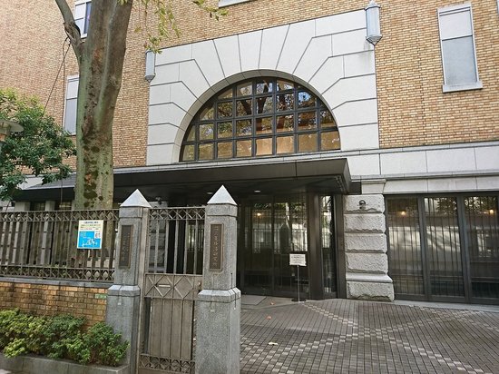 The Mitsubishi Archives