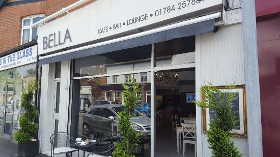 Cafe Bella & Bar