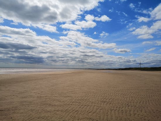 Fraisthorpe Beach