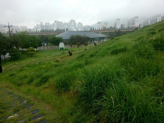 Daeseong-dong Tomb Museum