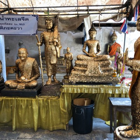 Wat Bang Kaphom