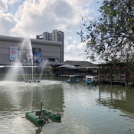 Ko Kloi Floating Market