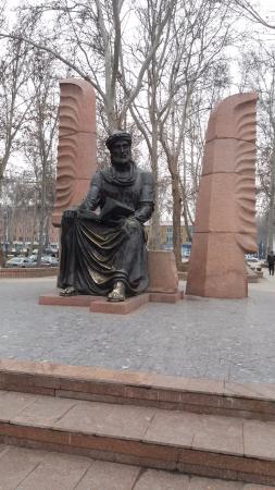 Kamal Khujandi Statue