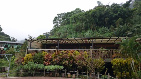 Jhonglun Hot Spring