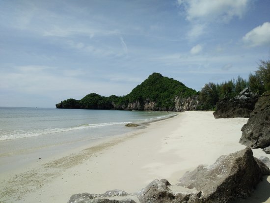 Thung Zang Bay