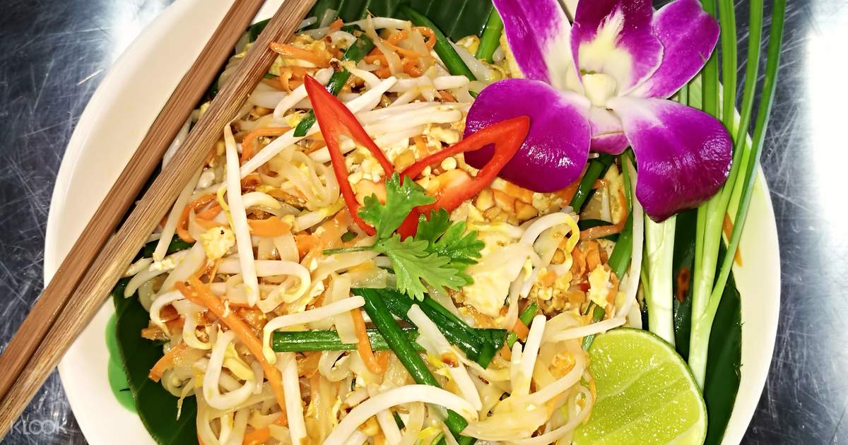 Aroy Aroy Thai Cooking School