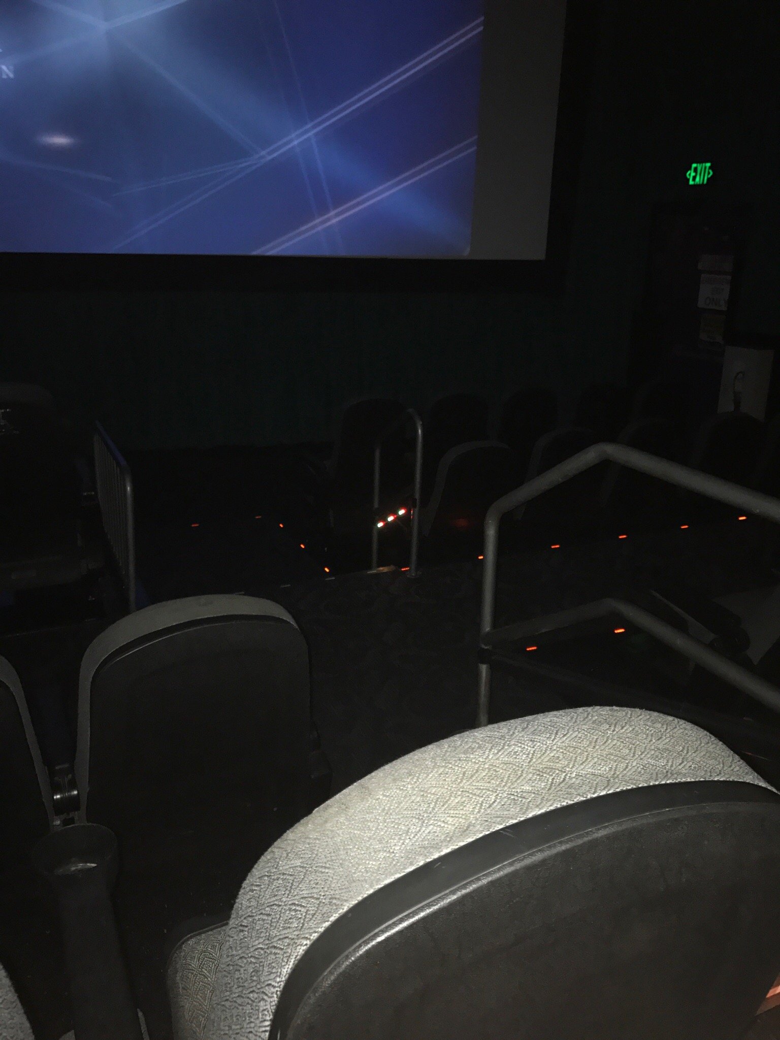 Regal Hollywood Stadium 20