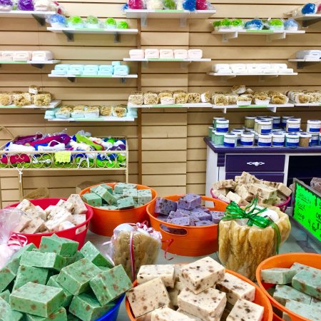 Lori's Soap & Sponge Market