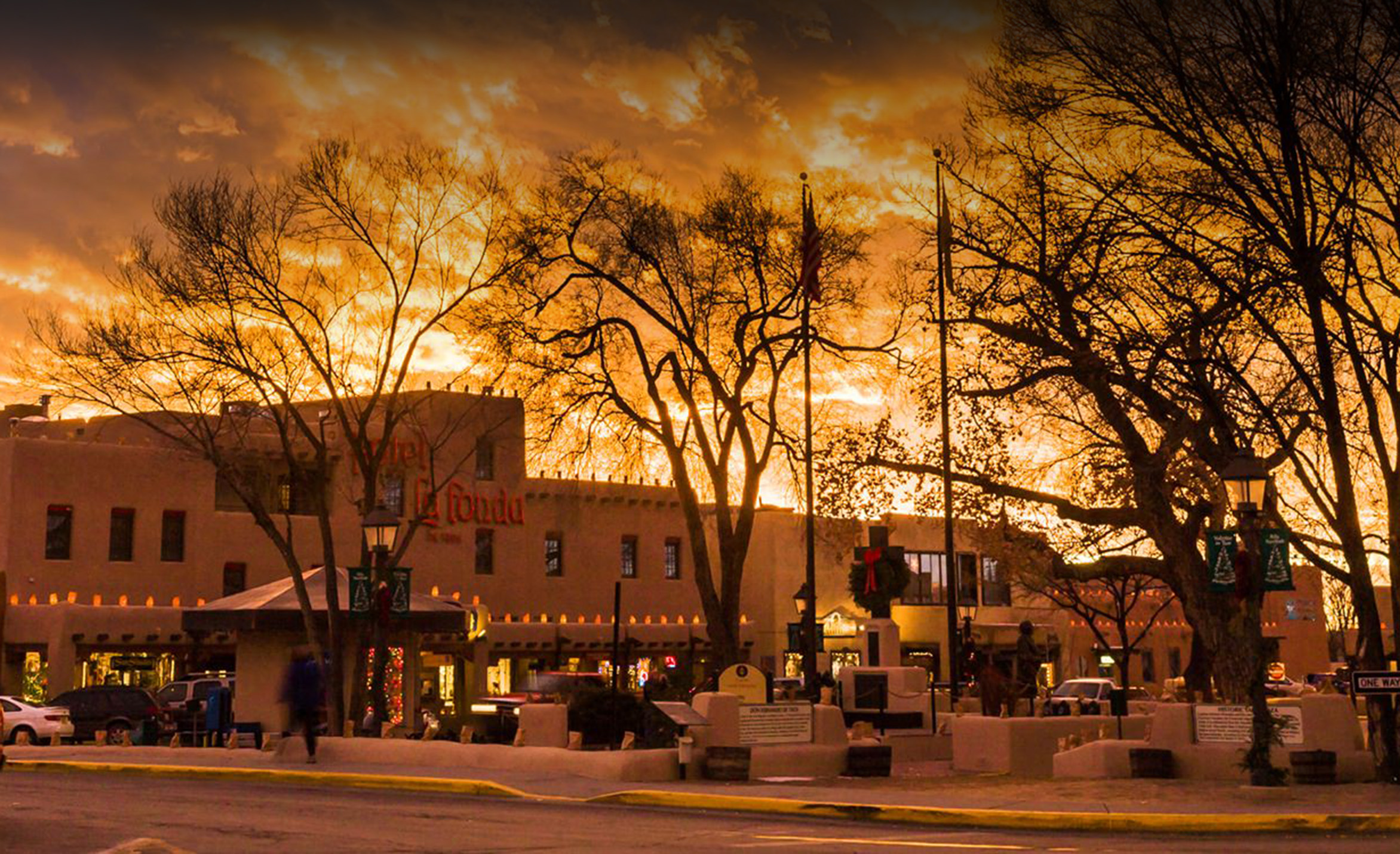 Taos Plaza