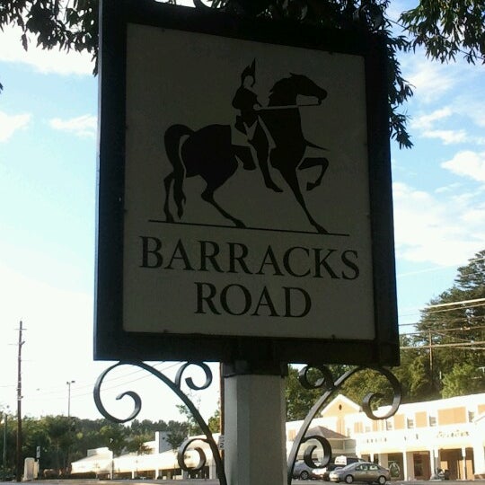Barracks Road Shopping Center