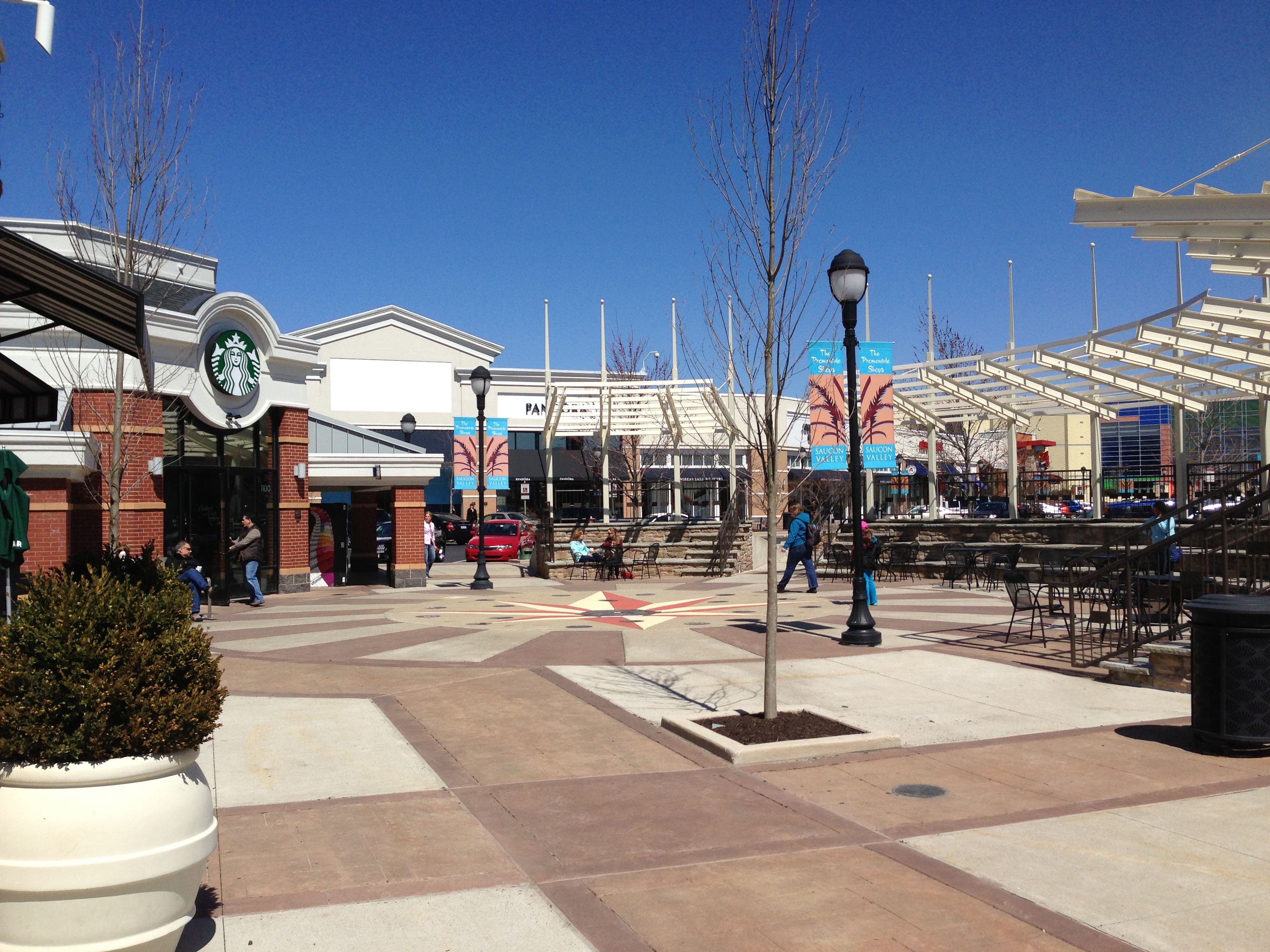 The Promenade Shops at Saucon Valley