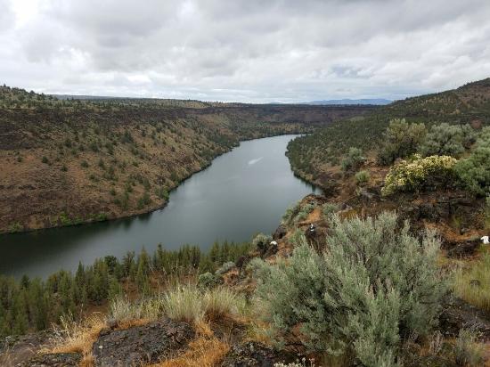 Lake Simtustus RV Resort
