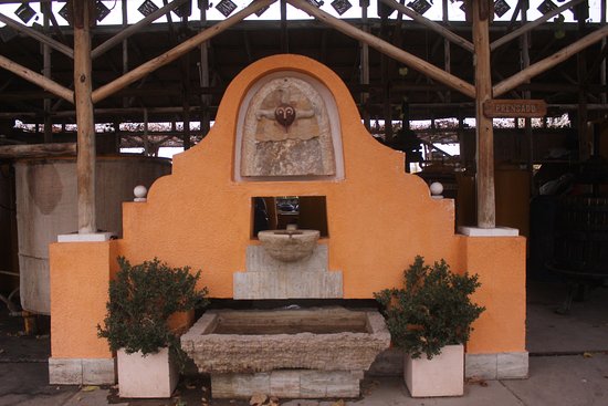 Casa Vinicola El Milagro