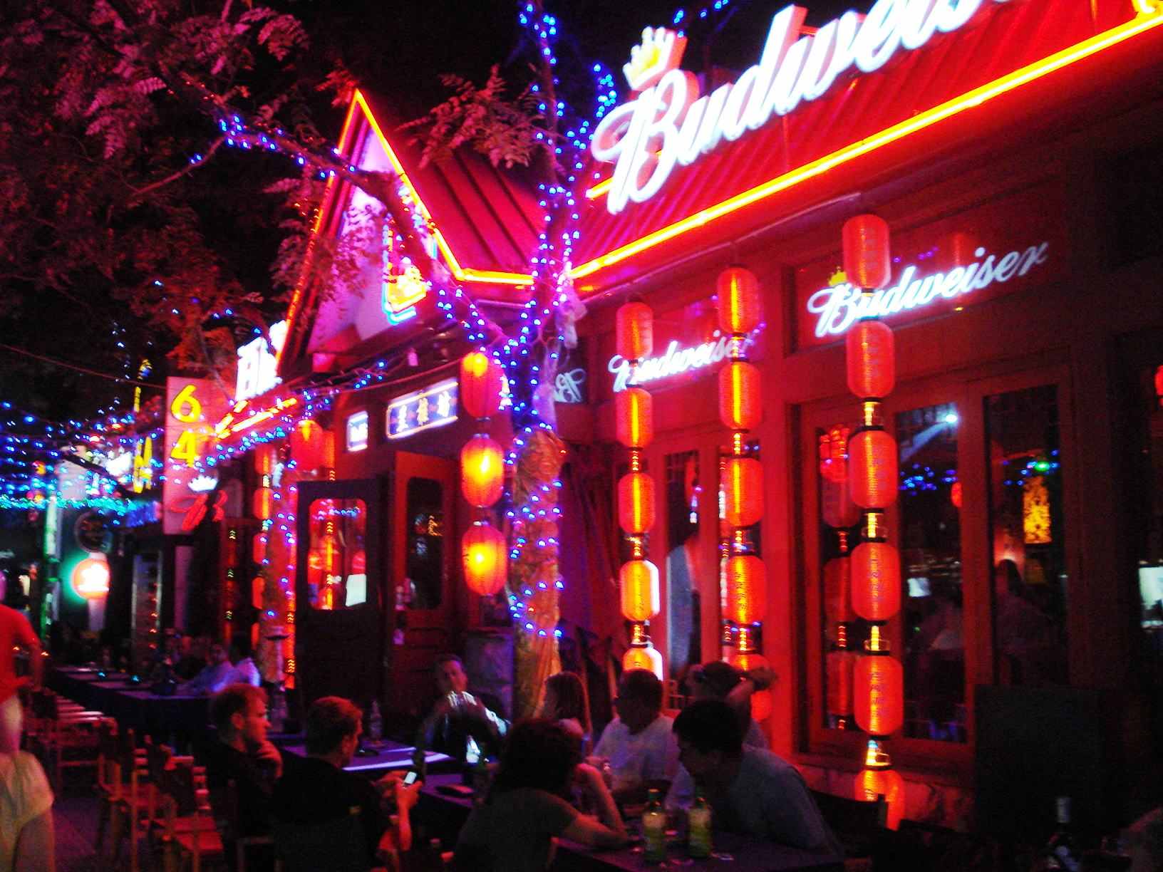 Sanlitun Bar Street