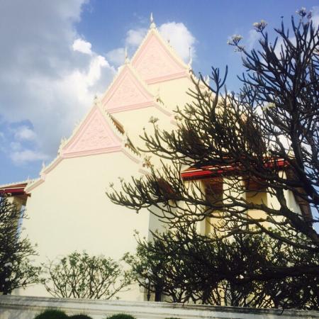 Wat Chaiyo Worawihan (Wat Ket Chaiyo)