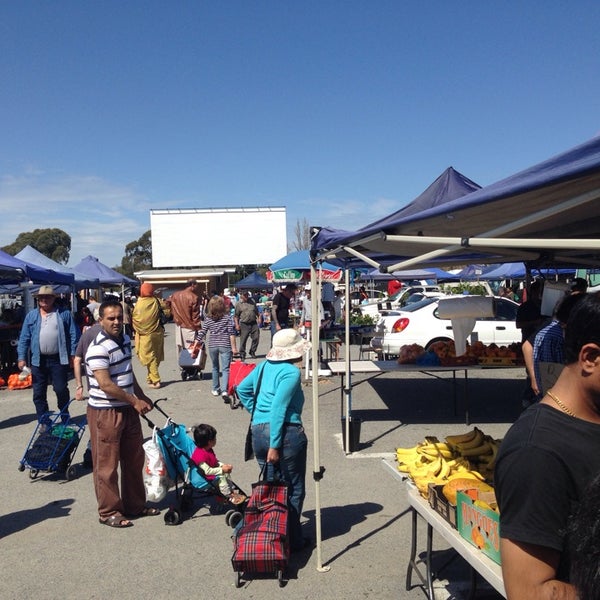 Gepps Cross Treasure Market