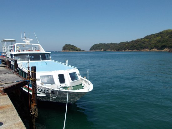Tomogashima Ferry