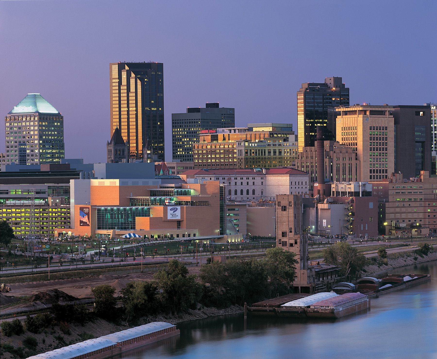 Minneapolis Visitors Information