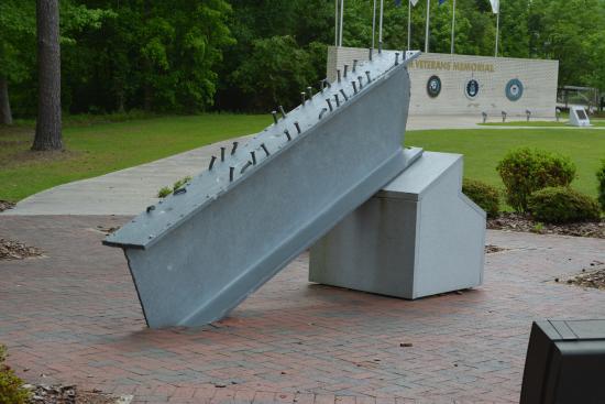 Lejeune Memorial Gardens