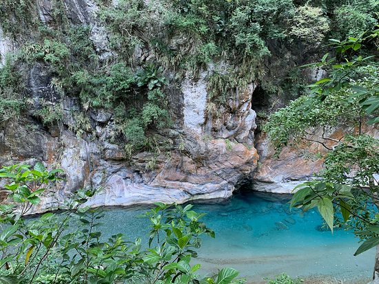 Shakadang Trail