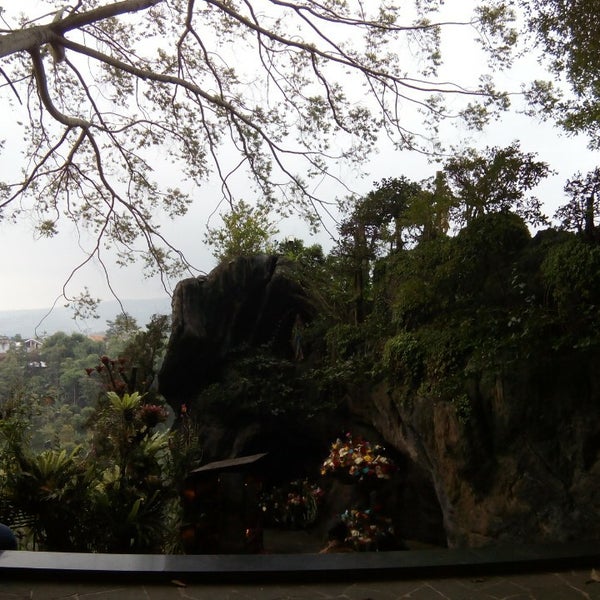 Pertapaan Karmel OCD