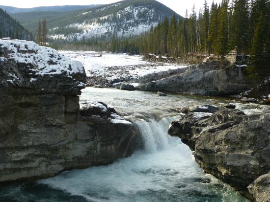 Elbow Falls Provincial Recreation Area