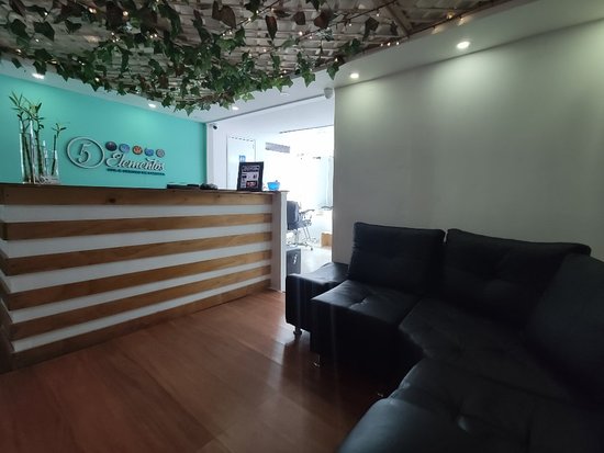 5 Elementos Spa & Wellness Center
