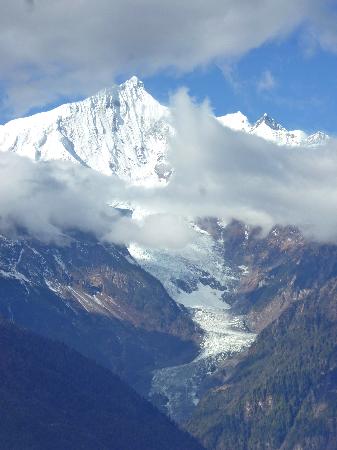Kawagebo Peak
