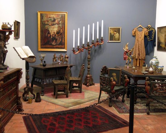 L'America Gallery