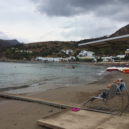 Kapsali Beach