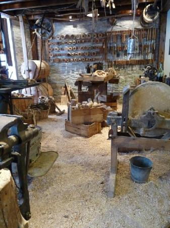 Musee Des Tourneurs Sur Bois