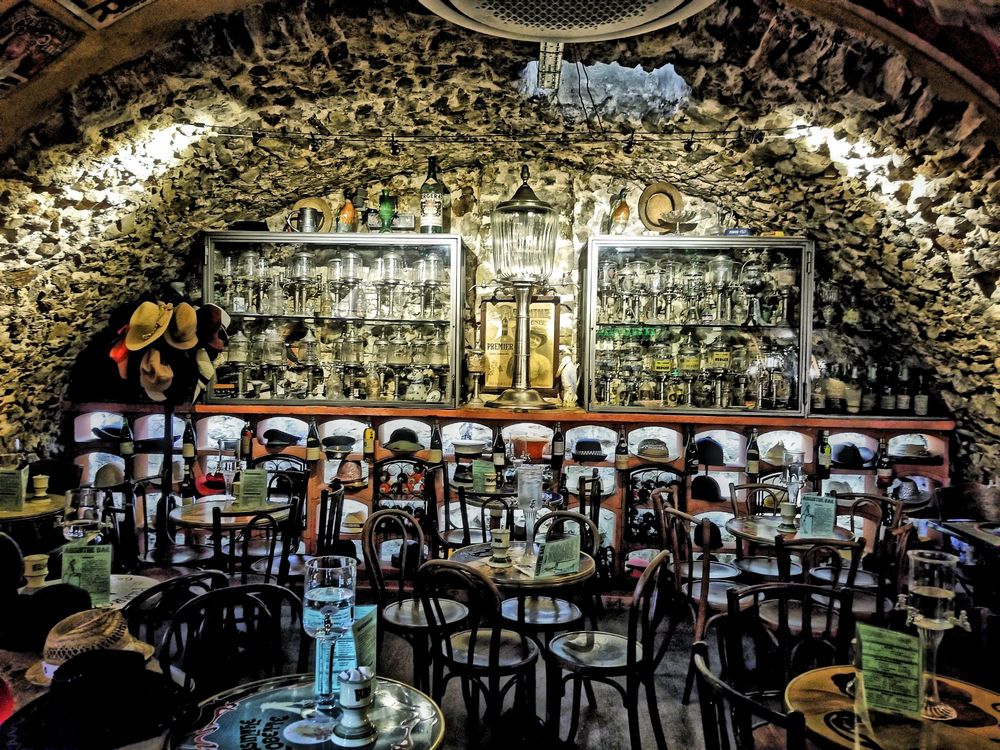 Absinthe Bar