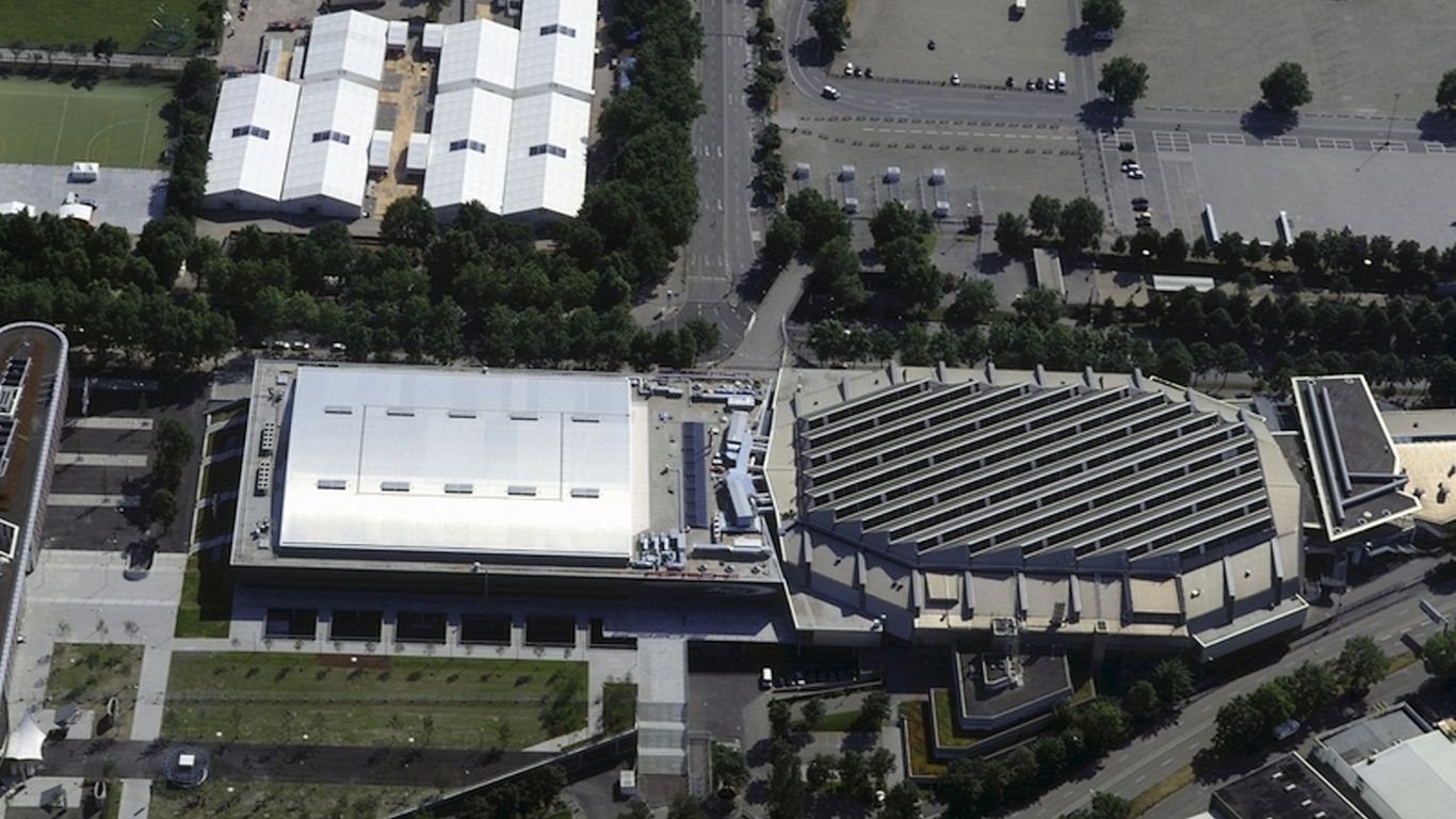 Schleyer-Halle