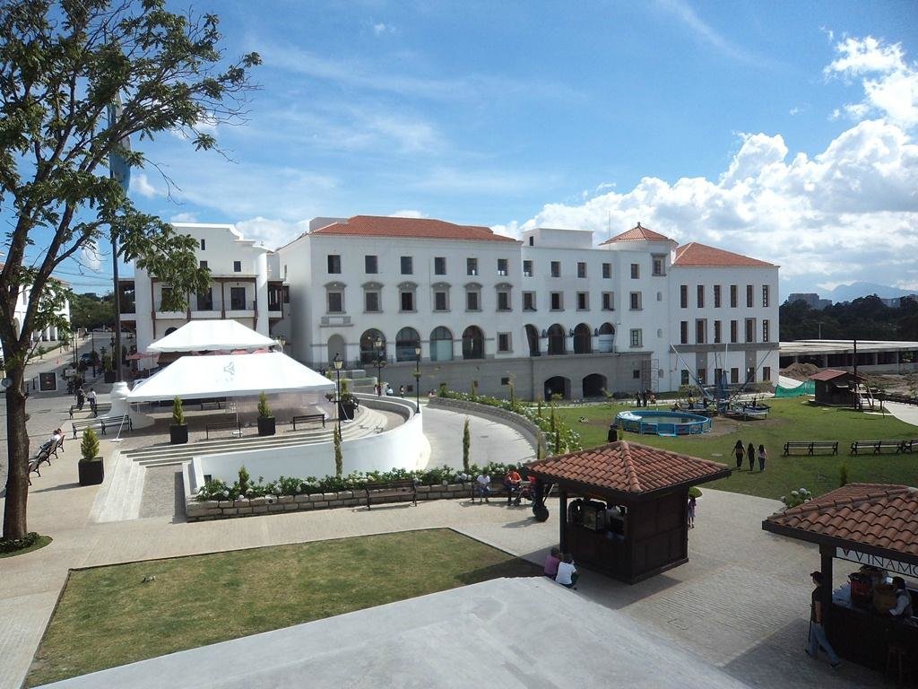 Paseo Cayala