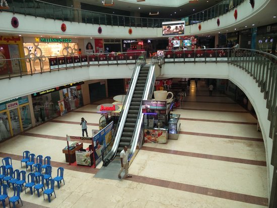 Gold Souk Grande