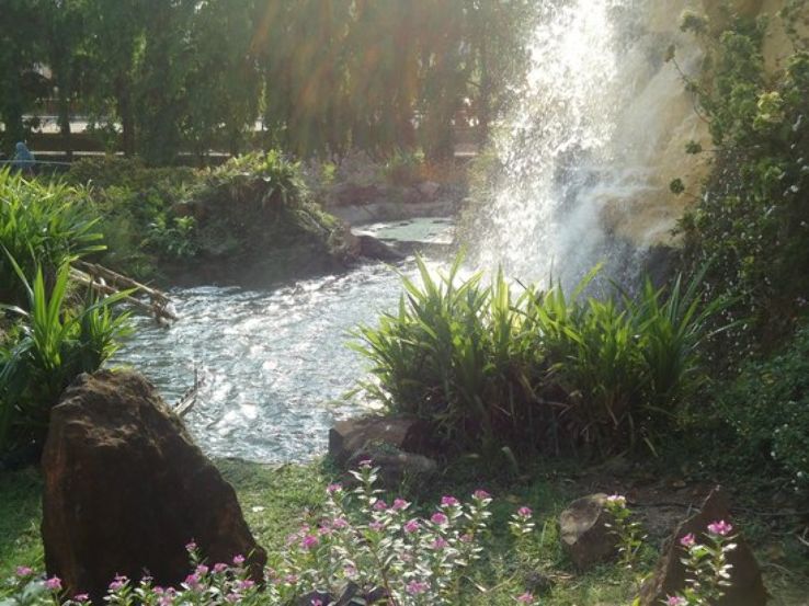 Hirwa Van Gardens