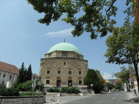 Jakovali Hassan Mosque and Museum