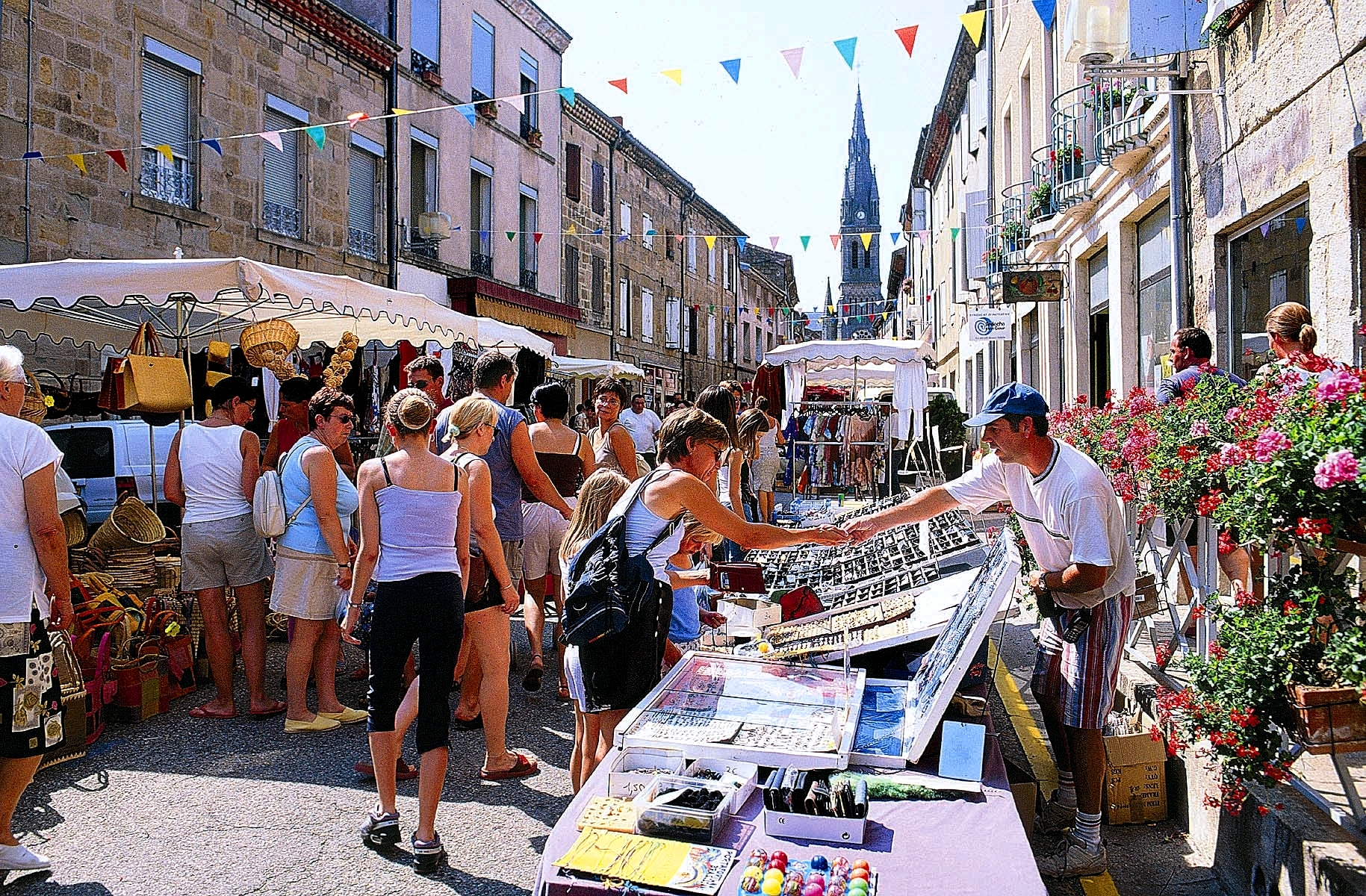 Marché hebdomadaire de Saulieu