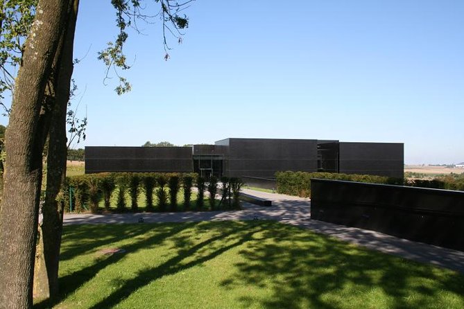Memorial' 14-18