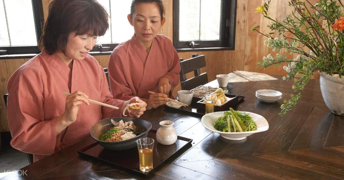 Shiraku no Yu